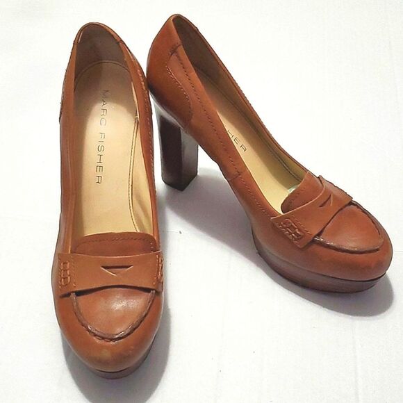 Marc Fisher Keeps Cognac Almond Oxford Classic Platform Heels - Picture 1 of 15